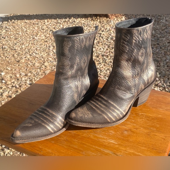 Old Gringo Yippie Ki Yay - Picture 1 of 7